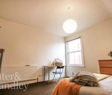 1 bedroom terraced house to rent - Photo 5