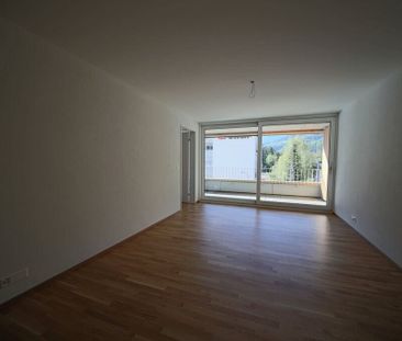 Modern 2.5 room apartment for rent in Ilanz! - Photo 4