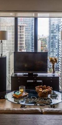 ULTRA MODERN 1 BDR plus den FURNISHED In The Heart Of MIDTOWN - Photo 1