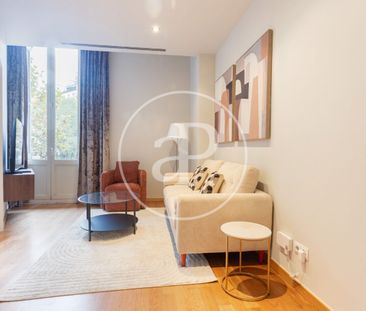 Flat for rent on Aribau Street (Eixample Esquerra) - Photo 2
