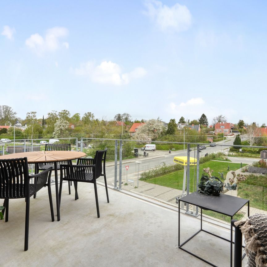 Moderne boliger i smukke omgivelser - Photo 1