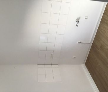 3 Zimmerwohnung mit Balkon gesucht? Dann sputen Sie sich und sicher... - Foto 6