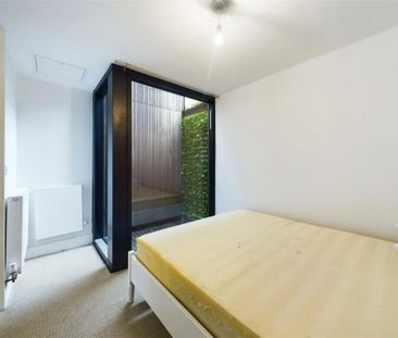 2 Bed Terraced House, Reservoir Street, M6 - Photo 4