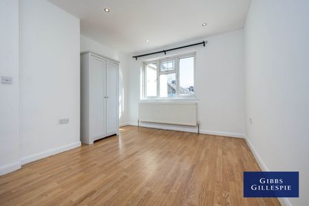 2 Bedroom Flat/Apartment to rent - Photo 3