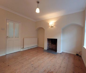 2 bedroom house to rent - Photo 1