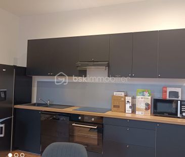 Appartement de 50 m² à Saint-Etienne - Photo 1
