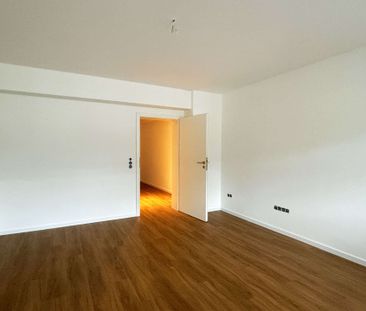 1KM ZUR KÖ! MODERNES SINGLE-APPARTEMENT IN ZENTRALER LAGE +KÜCHE - Foto 5