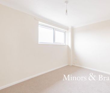 2 bedroom maisonette to rent - Photo 2