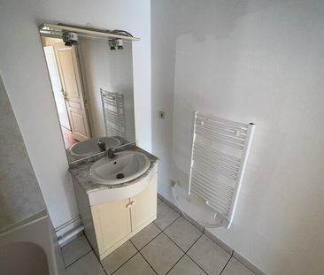 Location Appartement 2 pièces 41m² ORLEANS 45000 - Photo 5