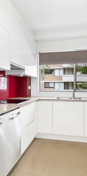 Quiet, convenient, North aspect living - Photo 1