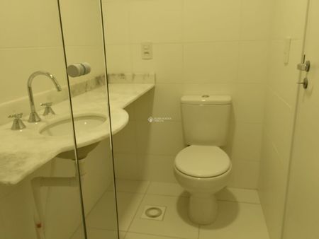 Apartamento com 2 quartos e 60m² para alugar em Marechal Rondon, Canoas. - Foto 5