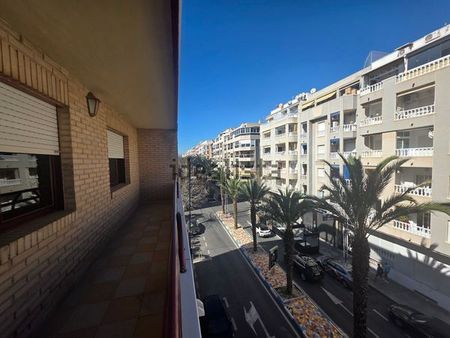 Alquiler de piso en Av Habaneras De Las, 64 - Photo 4