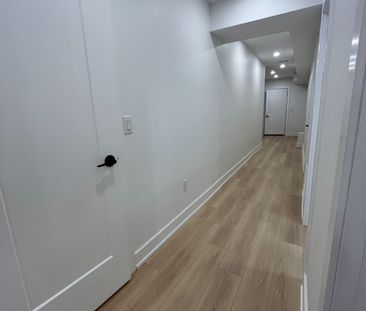 For Lease - 1039 Caven Street Unit# Bsmt, Mississauga, Ontario - Photo 5