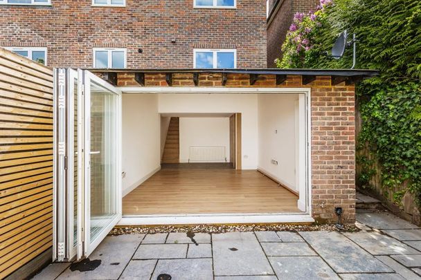 2 bedroom terraced house to rent - Photo 1