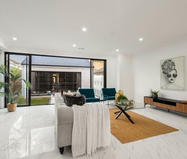 Modern, Comfortable, Well-Presented Home in Schofields - Photo 2