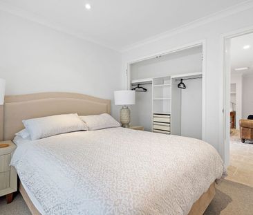 Luxury Hillarys Living: Fully Furnished 1-Bedroom Suite – Move-In R... - Photo 6