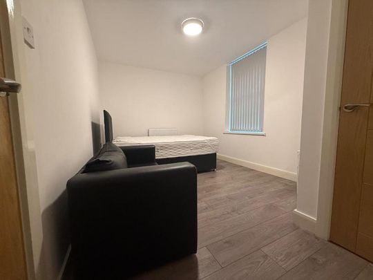 1 bedroom flat to rent - Photo 1
