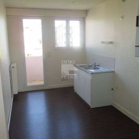 Location appartement 3 pièces 64.71 m² à La Roche-sur-Yon (85000) - Photo 4