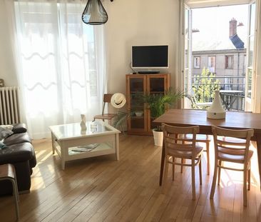 Location Appartement 3 pièces 62m² ORLEANS 45000 - Photo 1