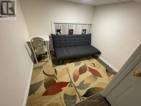 2518 LAKE SHORE BOULEVARD W - Photo 3