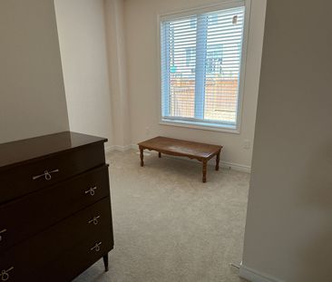 For Lease - 30 Buttonleaf Crescent, Whitchurch-Stouffville, Ontario - Photo 4