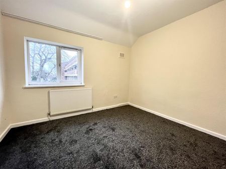 3 Bedroom House - Mid Terrace To Let - Photo 4