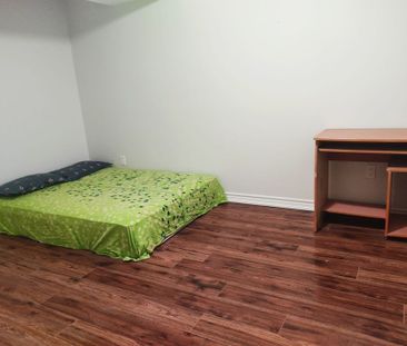 For Lease - 4 Stone Street, Halton Hills, Ontario - Photo 1