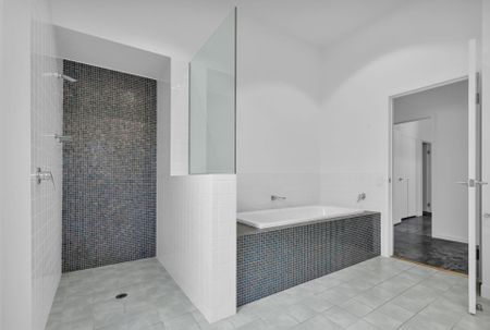 Exquisite Rental Home Offers the Pinnacle of Beachside Living - Photo 2