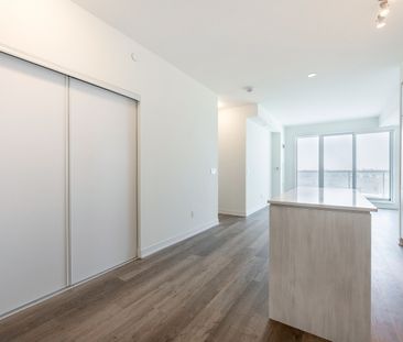 For Lease - 6 David Eyer Road Unit# 613, Richmond Hill, Ontario - Photo 4