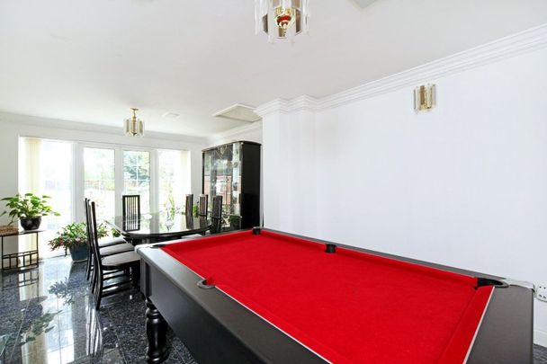 6 bedroom detached house to rent - Photo 1