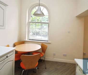 Northgate Lodge, Skinner Lane, Pontefract, West Yorkshire, WF8 - Photo 3
