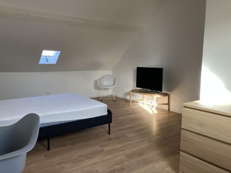 Location Maison 5 pièces 110m² AMIENS 80000 - Photo 4