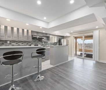 For Lease - 7 Mosely Crescent, Ajax, Ontario - Photo 1