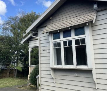 Two Bedroom place located in Otahuhu - Photo 1