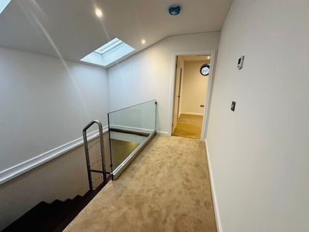 Hookstone Drive, HARROGATE - Photo 5