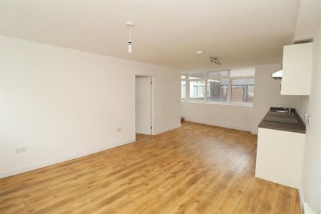 Mae House, 21-25 Newdegate Street - Photo 3