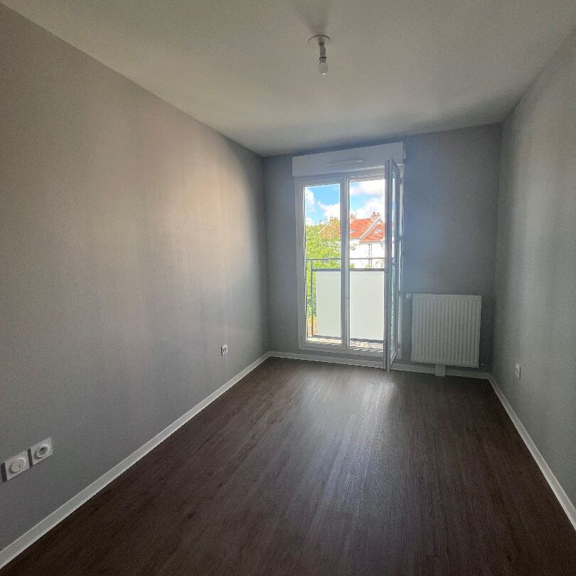 Location Appartement 3 pièces 64m² BESANCON 25000 - Photo 1