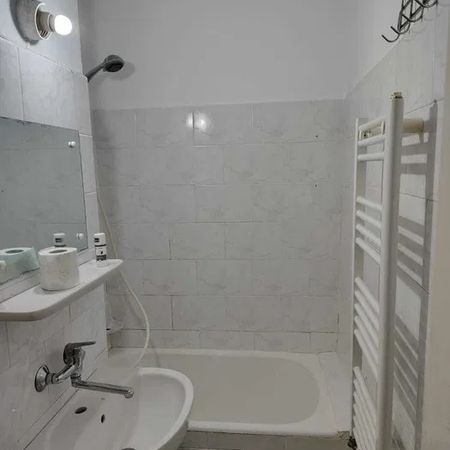 Apartament 2 camere, zona Alexandru cel Bun-Zimbru - Fotografie 4