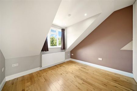 3 bedroom flat to rent - Photo 5