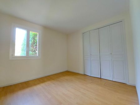 House - Photo 5