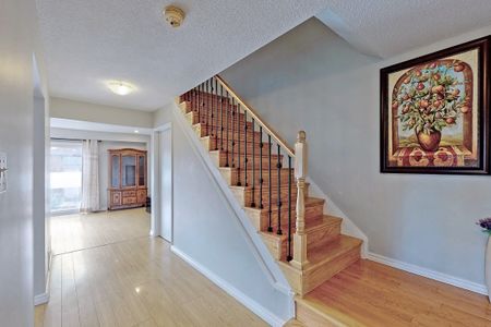 For Lease - 79 Dragoon Crescent, Toronto, Ontario - Photo 4