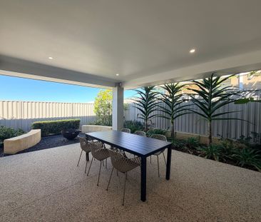 Luxury Family Living in Sought-After Sinagra – $950 Per Week - Photo 1
