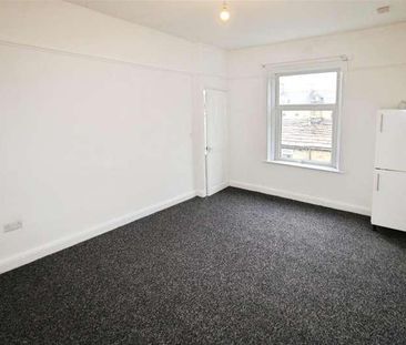 Esmond Street, Bradford, BD7 - Photo 1