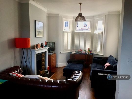 4 bedroom terraced house to rent - Photo 1