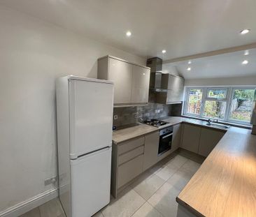 2 bedroom terraced house to rent - Photo 5