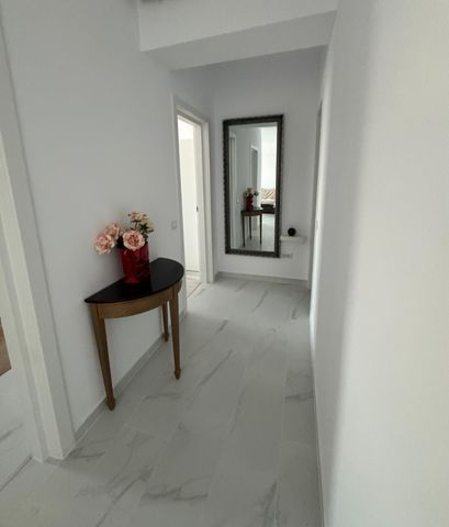 Apartament cu 2 camere, PET FRIENDLY, DECOMANDAT, cu LOC DE PARCARE, zona Podu Ros - Fotografie 5