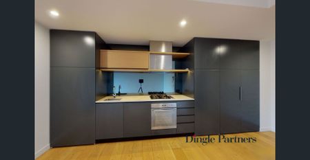 Modern Apartment with Park Views and Lifestyle at Your Doorstep - Photo 5