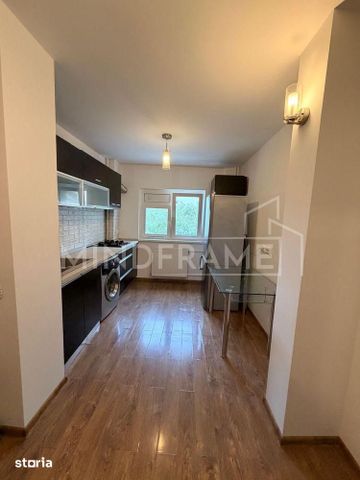 Berceni Constantin Brancoveanu Metrou Parc Bloc Reabilitat - Photo 2