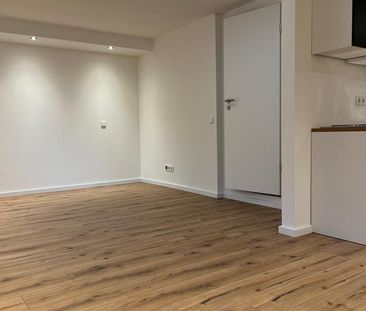 Butzbach-Kernstadt – charmante, frisch renovierte 1-Zimmer-Souterra... - Photo 1