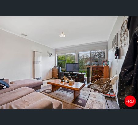 128 St Aidans Road, Kennington, Vic 3550 - Photo 5